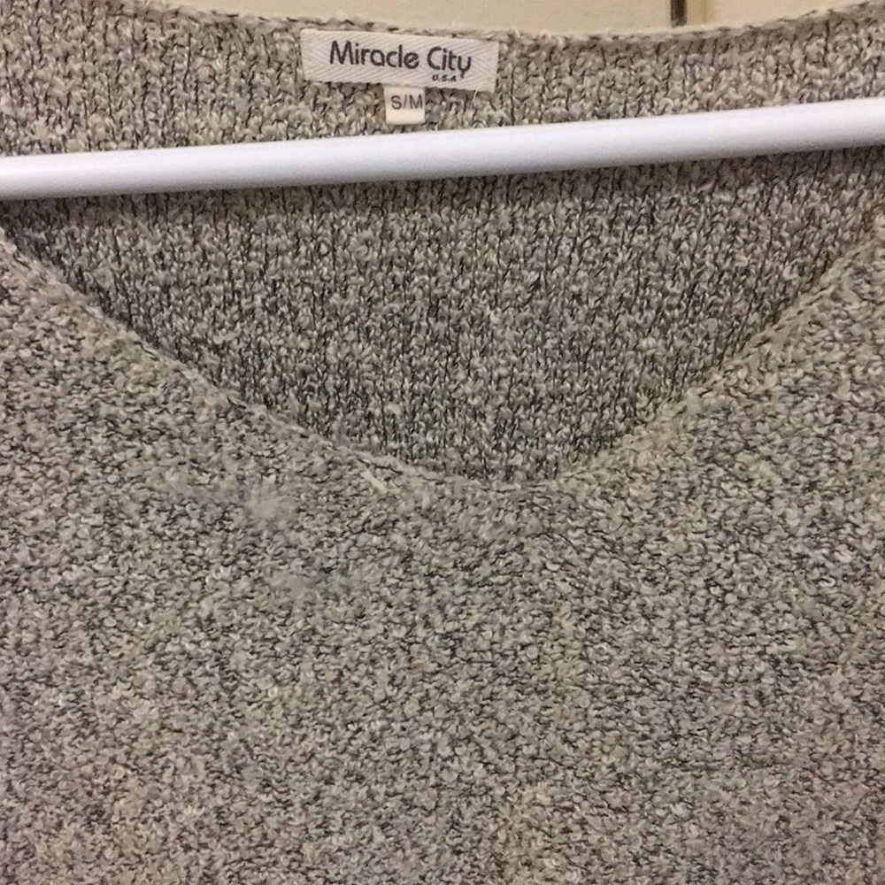 sweater - Picture 2 of 2
